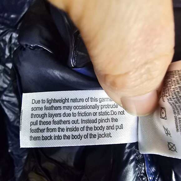 Calvin Klein Navy Quilted Puffer Medium Jacket Packable with bag. - Picture 5 of 16